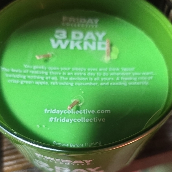 Yankee Candle Green 3 Day WKND Candle - Picture 5 of 11